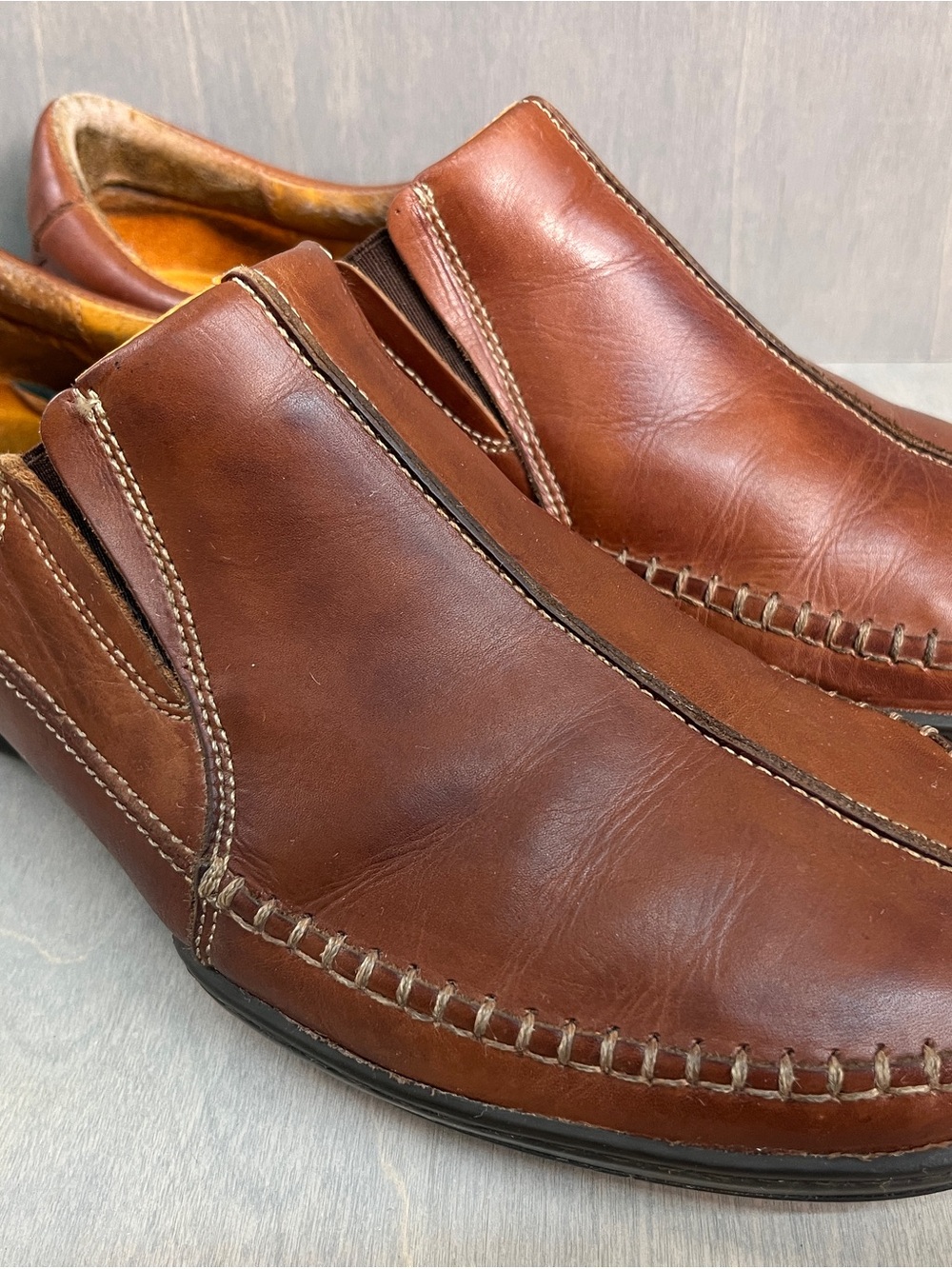PIKOLINOS Men's Chestnut Brown (Tan) Leather Slip-On Loafers